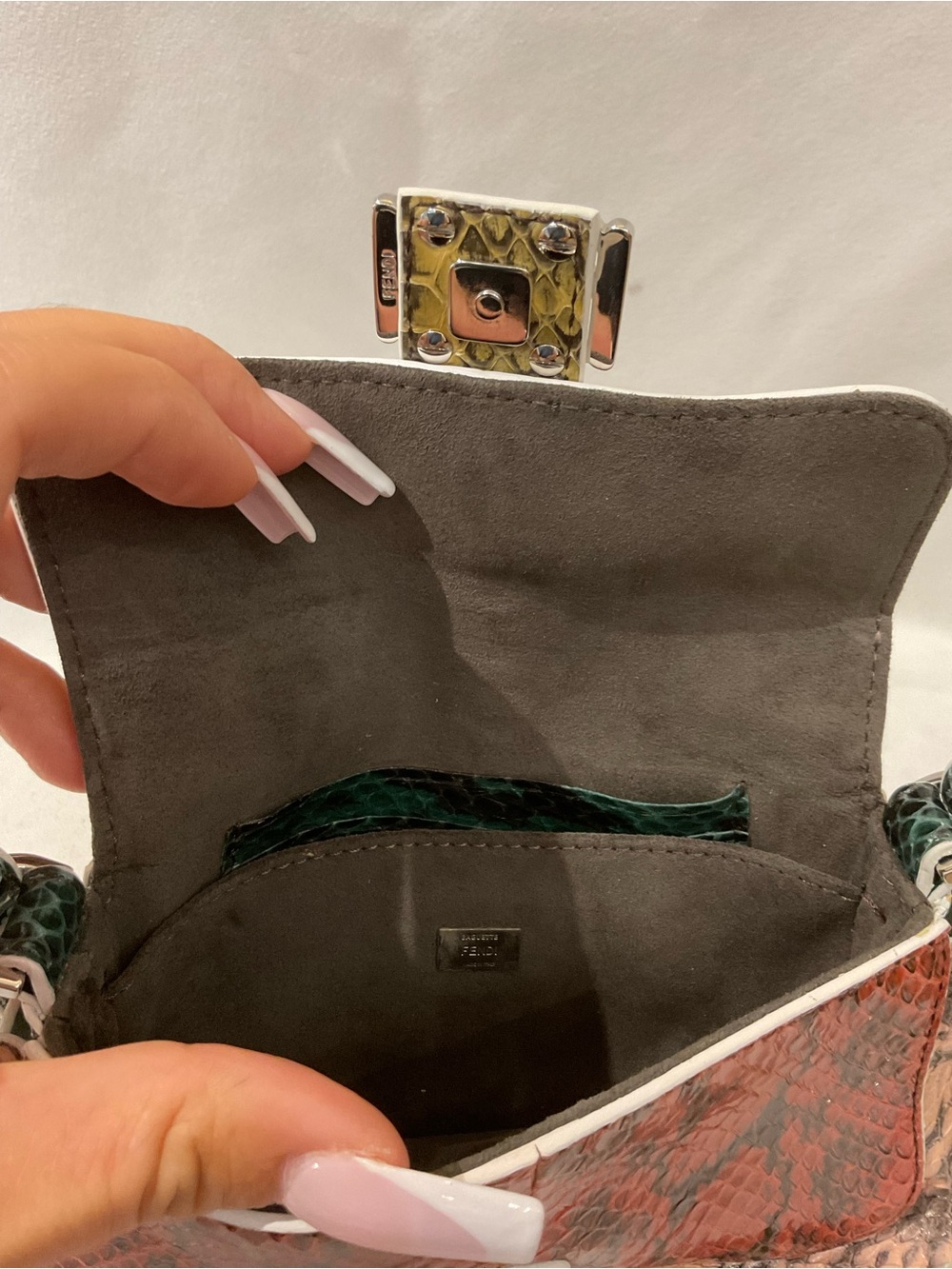 Fendi Bag - Picture 7 of 11
